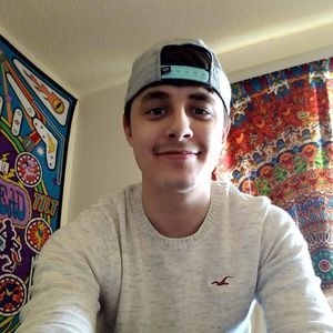 Meet your Posher, Cameron